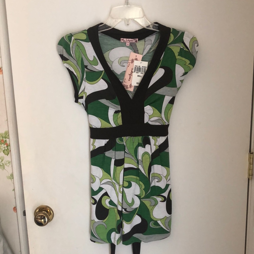 6 degrees vintage top size small